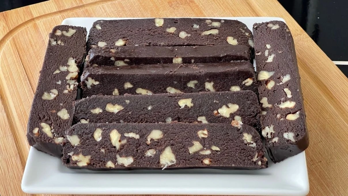 Şeker yerine geçen enfes lezzet! Kolları sıvayın en sağlıklı helvayı evde yapıyoruz 9 Şeker yerine geçen enfes lezzet! Kolları sıvayın en sağlıklı helvayı evde yapıyoruz