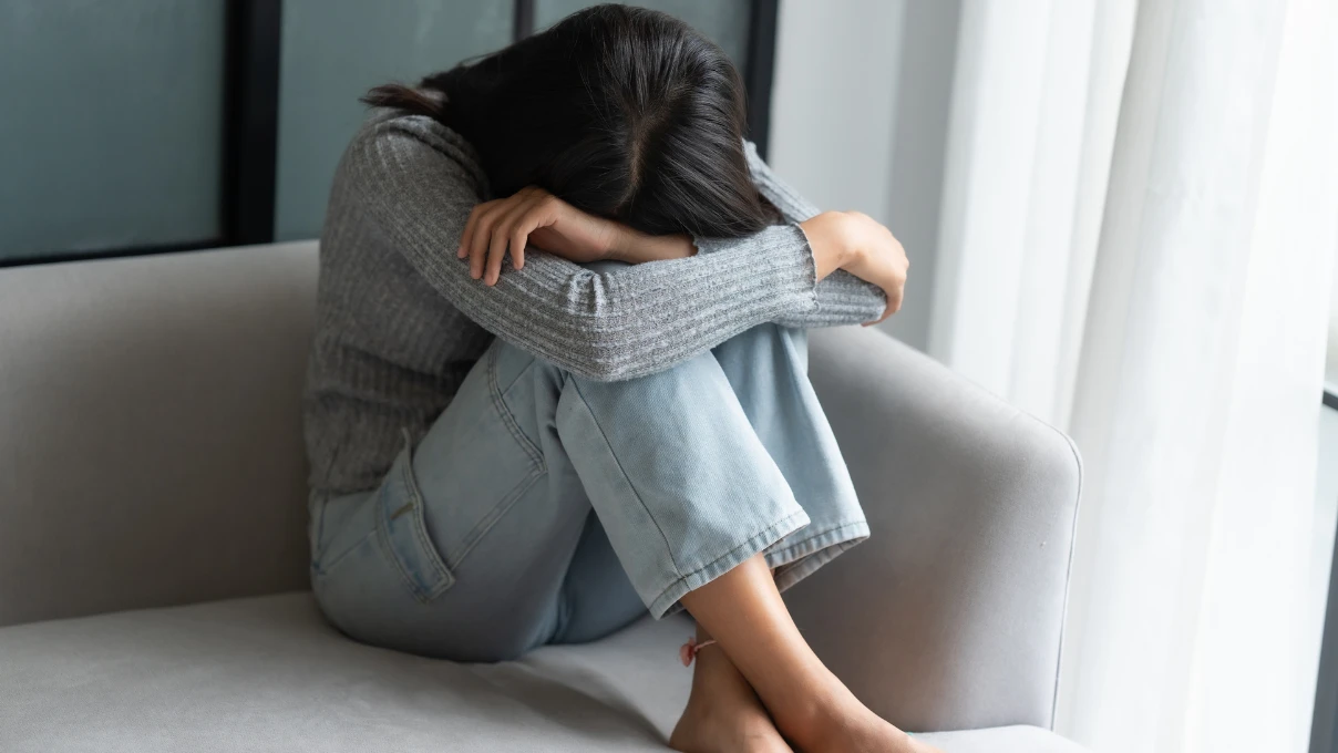 Kadınların yüzde 80'ini artık çok yorgun! 2026’da en çok görülen psikolojik hastalıklar 8 kadin 4