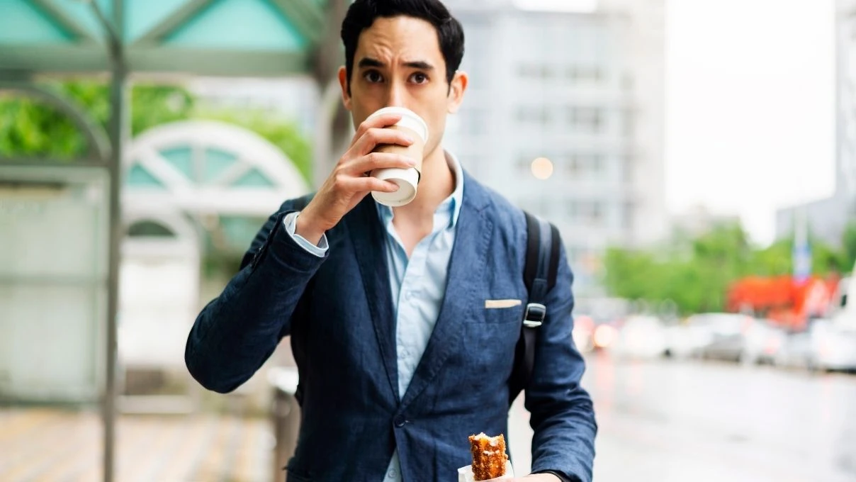 En kolay en pratik kahvaltı lezzeti! Çantana at götür her yere 5 En kolay en pratik kahvaltı lezzeti! Çantana at götür her yere