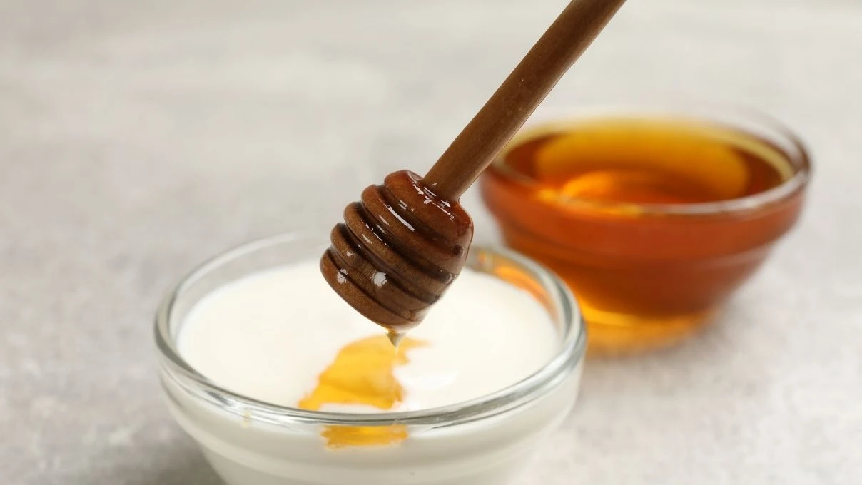 Yaza lekesiz ve parlak bir ciltle girin! Güzelliğinizi 2 katına çıkaran maske, artık erkeklerde yapıyorYaza lekesiz ve parlak bir ciltle girin! Güzelliğinizi 2 katına çıkaran maske, artık erkeklerde yapıyor