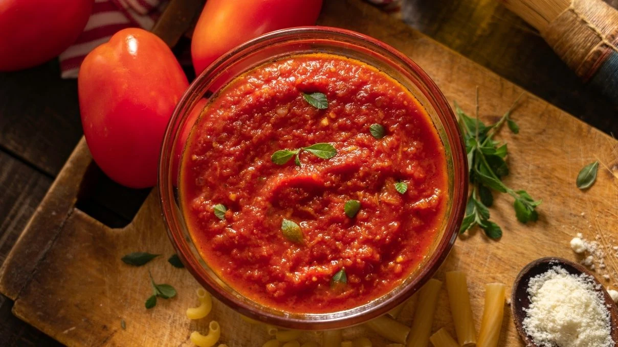 En doğru ve lezzetli makarna sosu! Anadolu kadınlarının sırrı