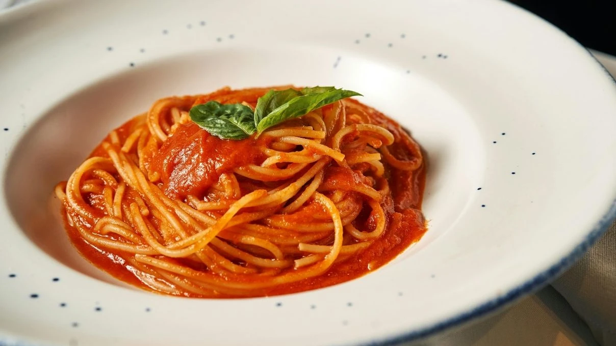 En doğru ve lezzetli makarna sosu! Anadolu kadınlarının sırrı