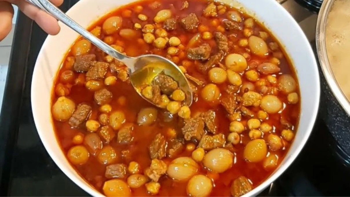 Kayserililerin kahvaltıda tükettikleri enfes lezzet! Nohut yahnisi tarifi