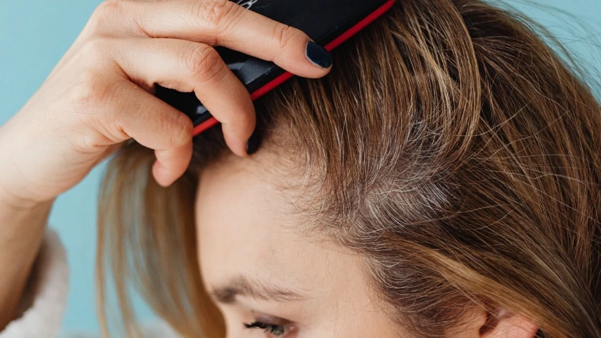 Saçlardaki C vitaminini 3 kata çıkartıyor! Karışım asırlık bir şifa deposu 4 Saçlardaki C vitaminini 3 kata çıkartıyor! Karışım asırlık bir şifa deposu