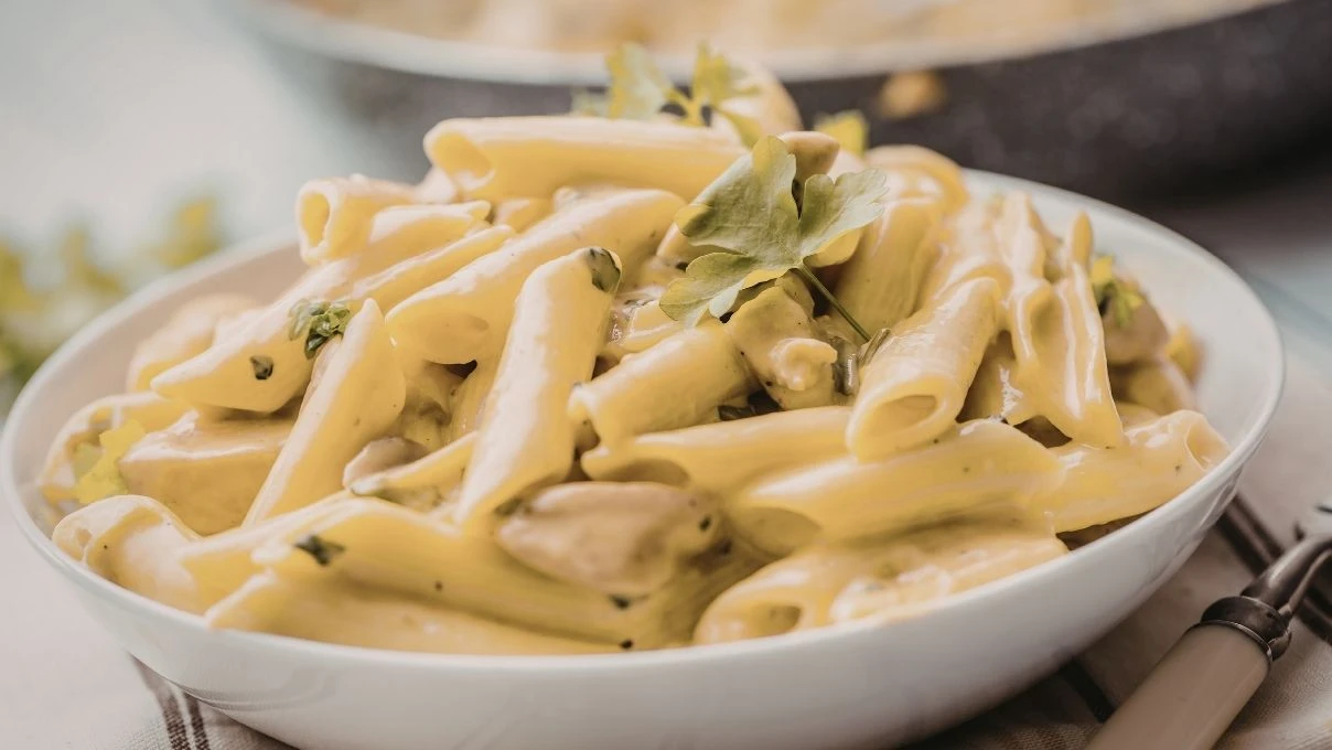 Kavanozda yapılan en lezzetli tavuklu makarna!