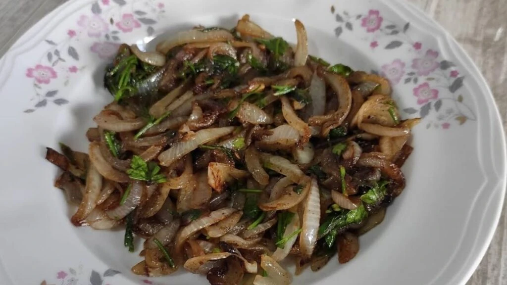 Soğan kavurmasıyla sabah kahvaltılarını şenlendirin!