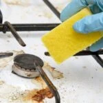 Yağ içinde kalmış ocakları çizmeden parlatan! Yeni alınmış gibi olacak