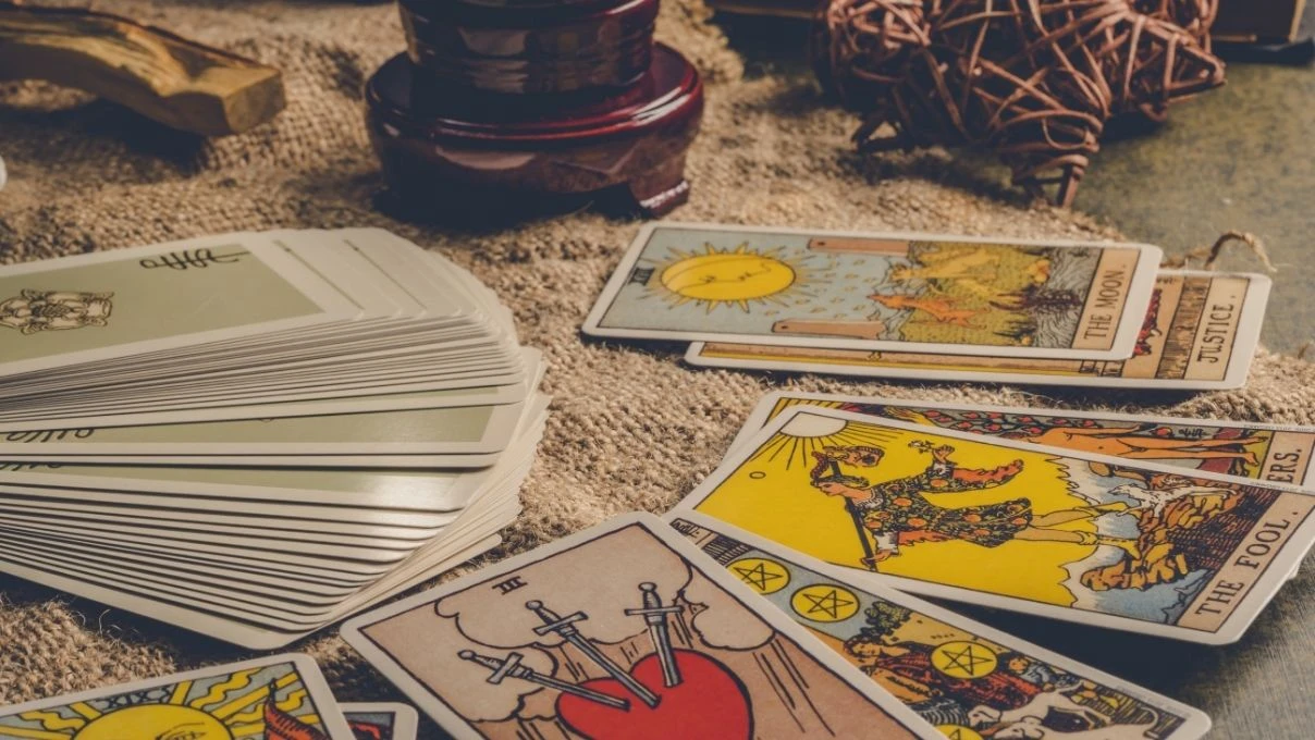 
Günlük tarot kart açılımı 14 Mayıs 2026! Duygusallık ön planda
