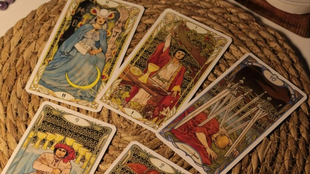 Günlük tarot kart açılımı 12 Mayıs 2026! İrada gücünüz ve yetenekleriniz zirvede