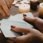 Günlük tarot kart açılımı 6 Mayıs 2026! Odak istikrar ve finansal alışkanlıklarda
