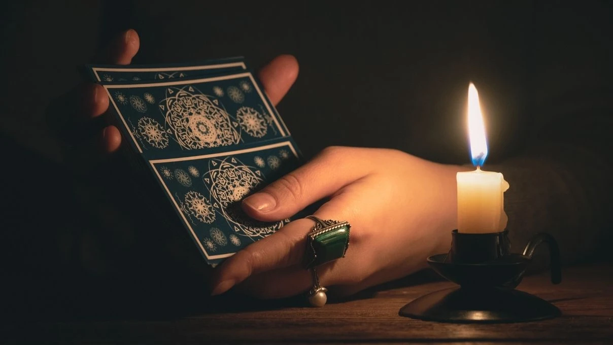 Günlük tarot kart açılımı 13 Mayıs 2026! Yeni başlangıçlar ve cesur adımlar 