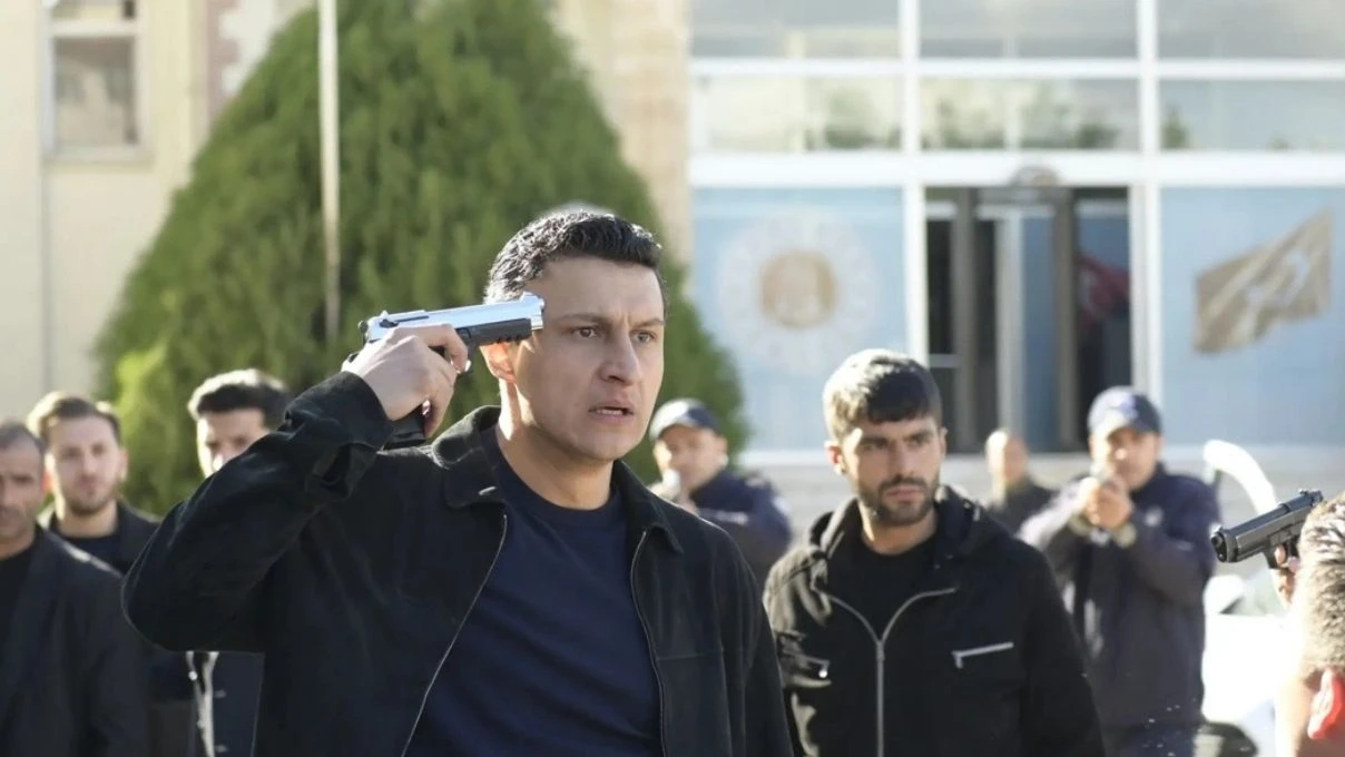 Uzak Şehir Şahin ölüyor mu? Alper Çankaya neden Uzak Şehir dizisinden ayrılıyor?