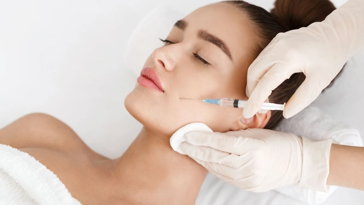 Botoks etkisi oluşturan doğal maske! Sadece 2 malzemeyle cildinizi sıkılaştırın