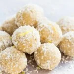 Tatlı krizlerinin en kolay çözümü! Limonlu cheescake topları