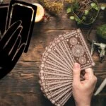 Günlük tarot kart açılımı 10 Mayıs 2026! Güçlü değişimler meydana geliyor