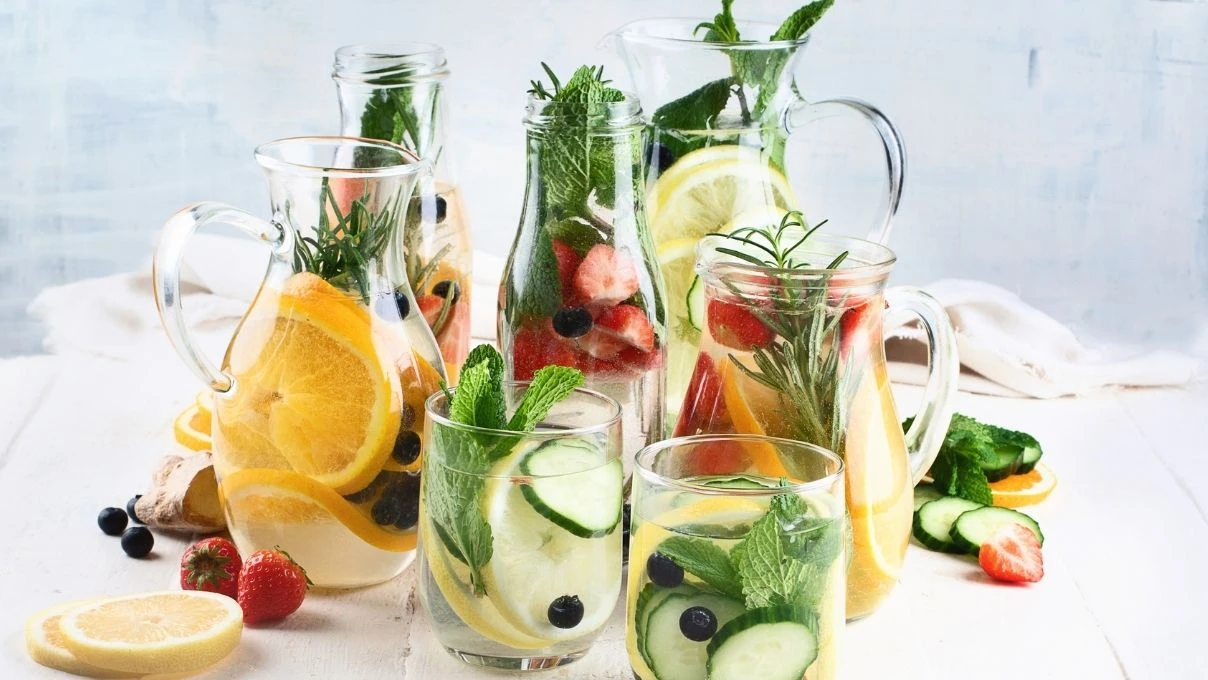 5 gün boyunca bu detoks programını uygulayın! Her güne farklı smoothie tarifi 7 5 gün boyunca bu detoks programını uygulayın! Her güne farklı smoothie tarifi