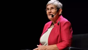 Canan Karatay ne doktoru? Canan Karatay muayene ücreti ne kadar? 4 5bdb6ae961361f2ae84a3c3d