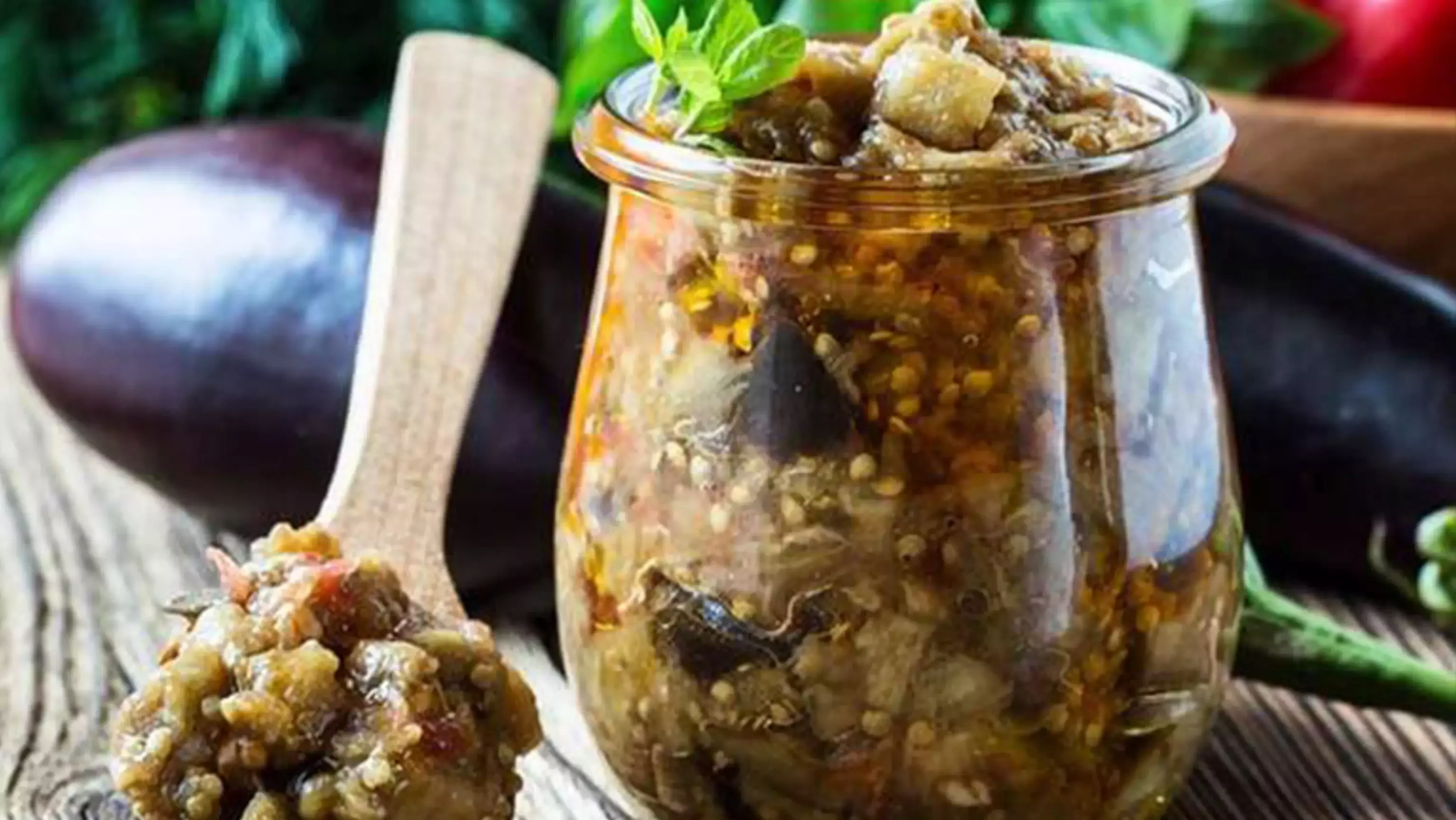 Asla patlamayacak konserve tarifi! Patlıcanı bol türlü lezzeti