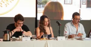 616x321 burak dakak ve buse meral basrolde aile saadeti yakinda atvde izleyici ile bulusacak 1746694435483