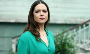 6404 bir zamanlar istanbul ozlem kimdir kac yasinda aslen nereli ipek karapinar hayati ve kariyeri