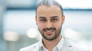 656984724e3fe10e840af9f3