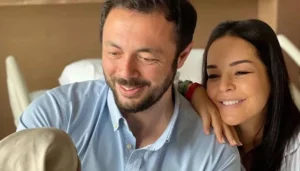 67237bf0c533e69ce1f4c9e6