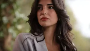 İbrahim Çelikkol ve Alina Boz'un dizisi Doc kadrosuna süpriz transfer! Yaz rolü dengeleri değiştirecek 5 67648265114d508246cb505c