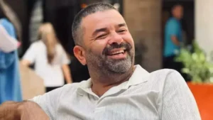 7762 bulent sakrak kimdir kac yasinda ve evli mi iste bulent sakrakin rol aldigi dizi ve filmler