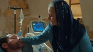 9293 uzak sehir 32 bolumde reytingleri alt ust etti sadakat ve boranin sahnesi sosyal medyayi patlatti