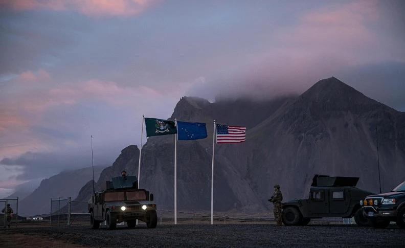 A House of Dynamite 1