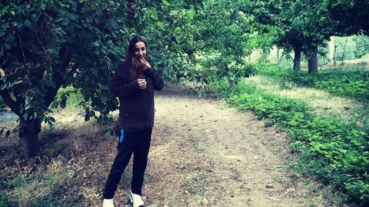 Gurbet Tepe kimdir kaç yaşında nereli? Gurbet Tepe şarkısı nedir?