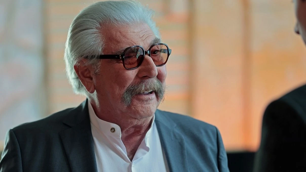 Mor Işıklar dizisine Erdal Özyağcılar dahil oldu! Ünlü oyuncu ‘Hayati’ rolü ile ekranlara gelecek