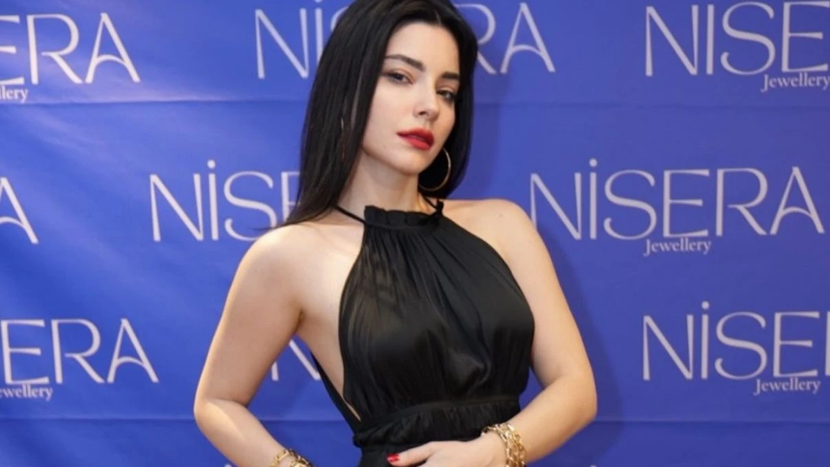 Merve Boluğur setlere mi dönüyor? Oyuncunun verdiği cevap dikkat çekti