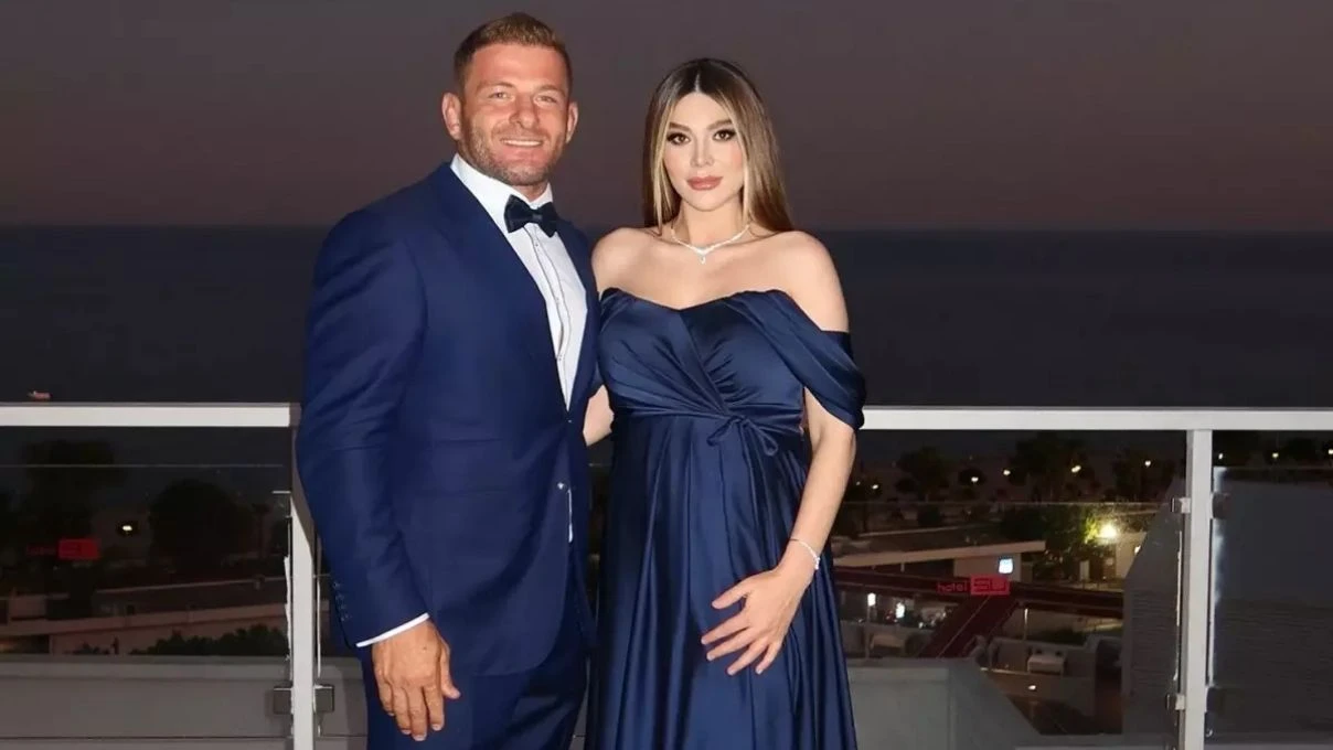 Ünlü isimler İsmail Balaban ve İlayda Şeker ilk bebeklerini kucaklarına aldı! Çocuklarına verdikleri isim gündem oldu