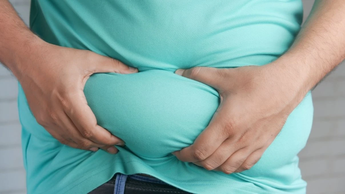 3 günde göbek yağlarını tarihe karıştıracak çay! Hızlı ama etkili 