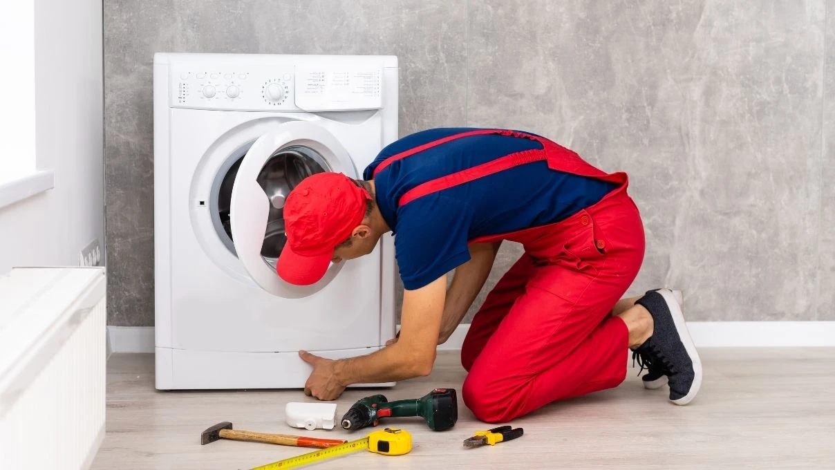 Çamaşır makinesinde bu kısma dikkat edin! Bir süre sonra çamaşırlarınız kokabilir