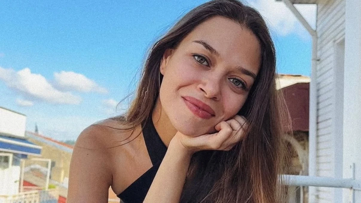 Kıskanmak dizisinin kadrosuna güzel oyuncu Zeynep Yüce dahil oldu! Genç yetenek Feride karakterini oynayacak