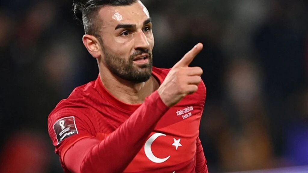Serdar Dursun ikinci kez baba oldu! Eşinin doğumunda fenalaşan ünlü futboldu ilk kez konuştu