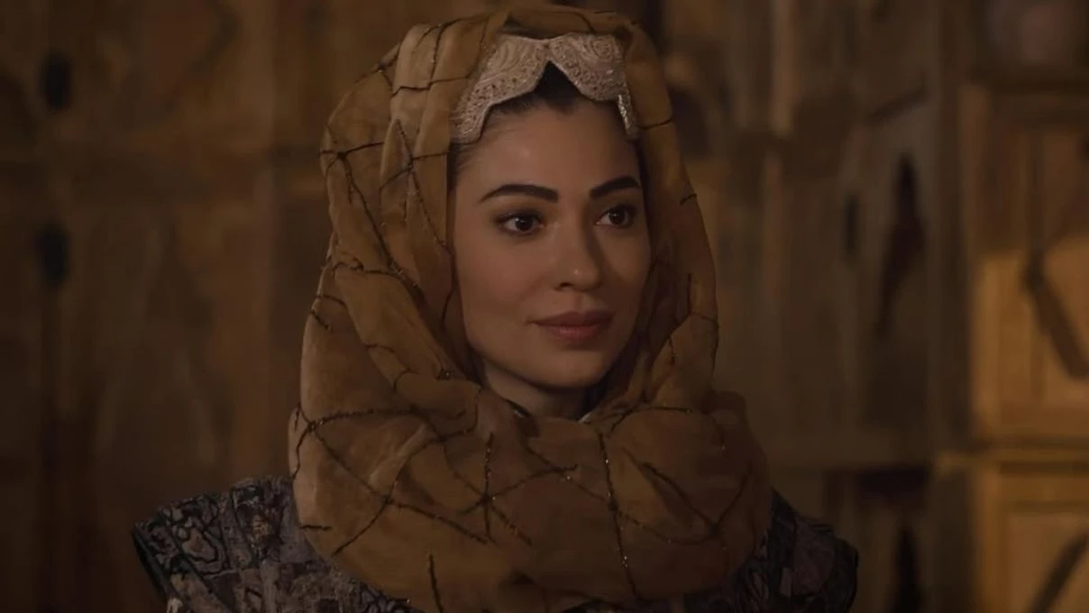 Mevlana’nın Fatma Hatun’u Sinem Reyhan Kıroğlu kimdir? Sinem Reyhan Kıroğlu kaç yaşında?