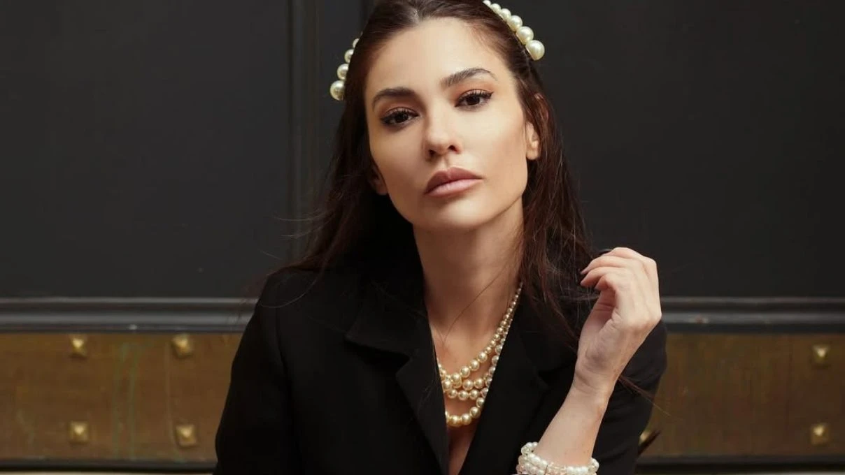 Mevlana’nın Fatma Hatun’u Sinem Reyhan Kıroğlu kimdir? Sinem Reyhan Kıroğlu kaç yaşında?