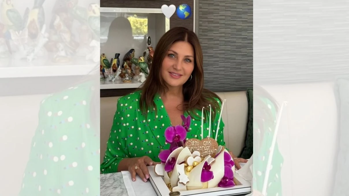 Sibel Can’a sürpriz doğum günü kutlaması! Çocukları sosyal medyadan paylaştı