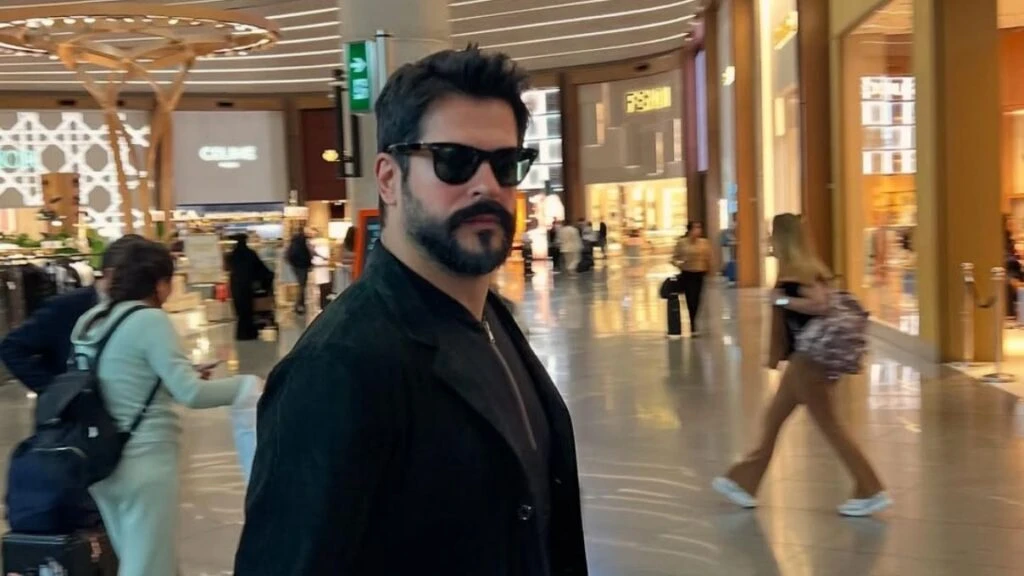 Burak Özçivit’in Kazakistan’da kurdele kesme videosu gündem oldu! Yürüme töreninde aldığı iddia edilen ücret dudak uçuklattı