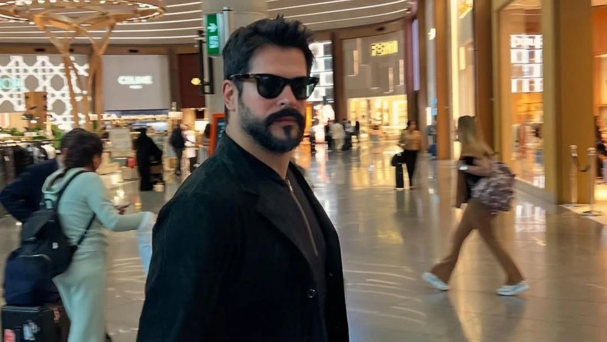 Burak Özçivit’in Kazakistan’da kurdele kesme videosu gündem oldu! Yürüme töreninde aldığı iddia edilen ücret dudak uçuklattı