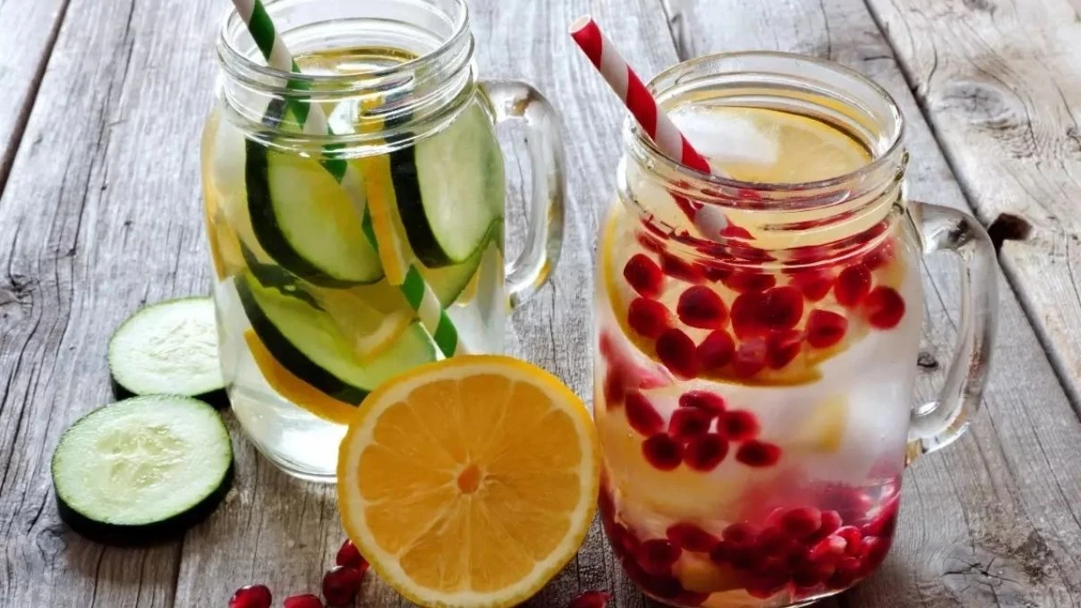 En hızlı kilo verdiren detoks suları 2025!
