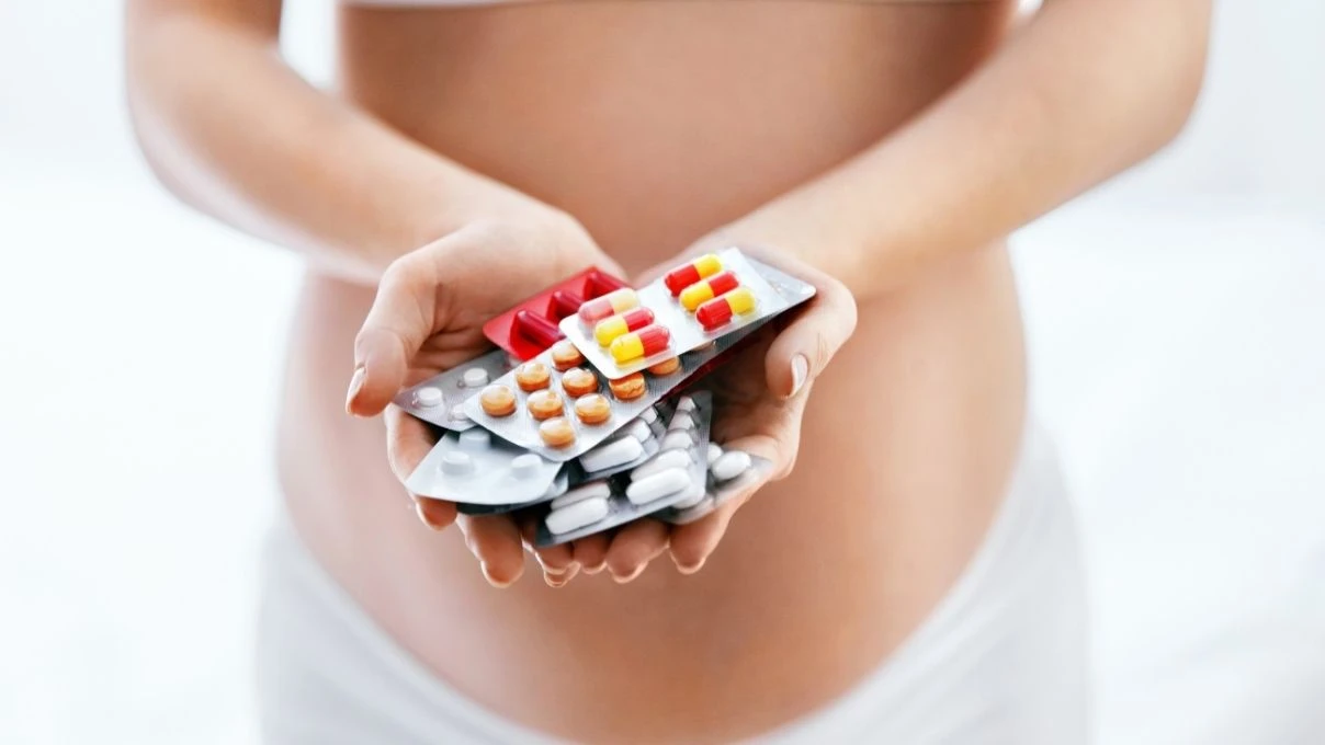 Hamilelikte mutlaka alınması gereken en iyi vitaminler 2025!