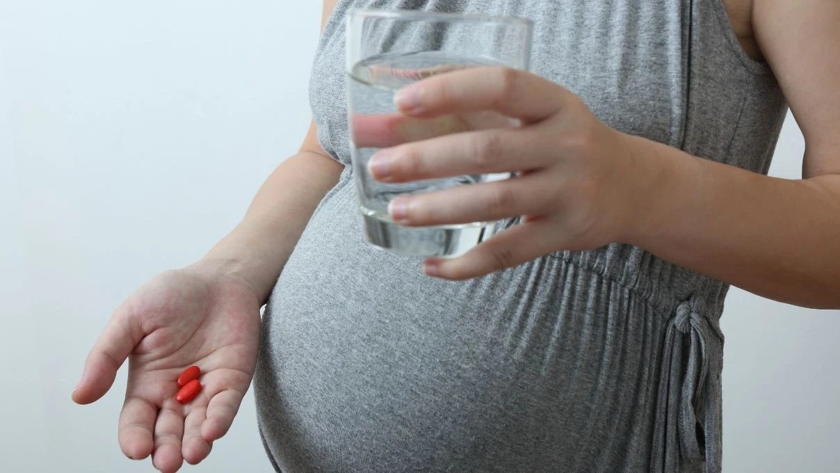 Hamilelikte mutlaka alınması gereken en iyi vitaminler 2025!