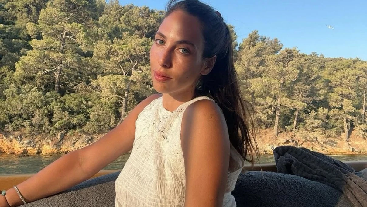 Zehra Çilingiroğlu’nun fotoğraflarına annesi hülya Avşar’dan övgü dolu sözler