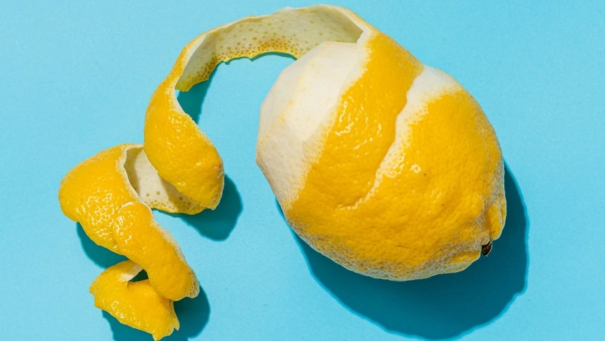 Duyunca çok şaşıracaksınız! Limon kabuğunun kullanma alanları