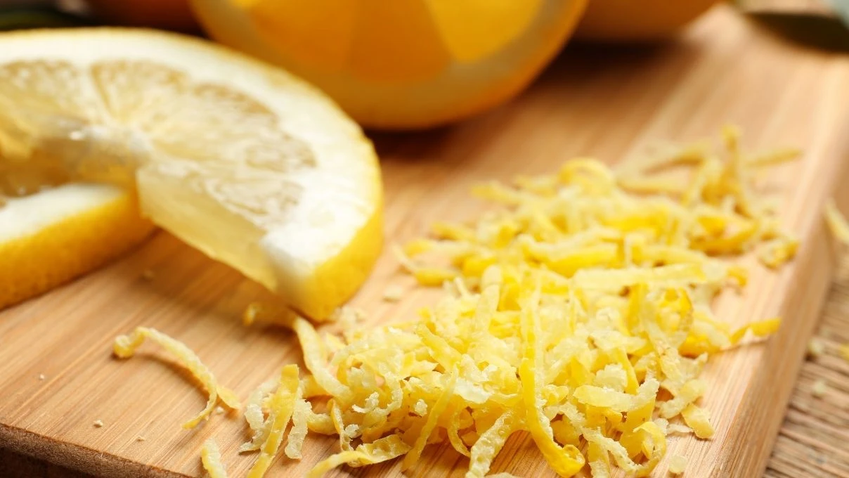 Duyunca çok şaşıracaksınız! Limon kabuğunun kullanma alanları