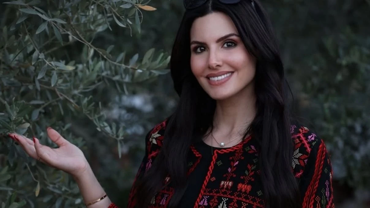 Filistin Güzeli Nadeen Ayoub Miss Universe yarışmasında! Tarihte bir ilk olacak
